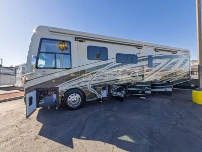 2027 Fleetwood DISCOVERY LXE — photo 34 view