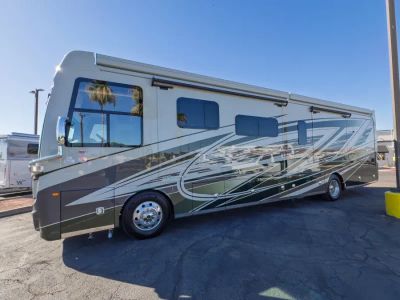 2027 Fleetwood DISCOVERY LXE — photo 33 view