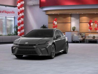 2026 Toyota Camry - Photo 3