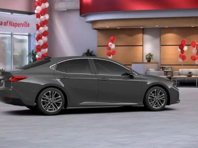 2026 Toyota Camry - Photo 13
