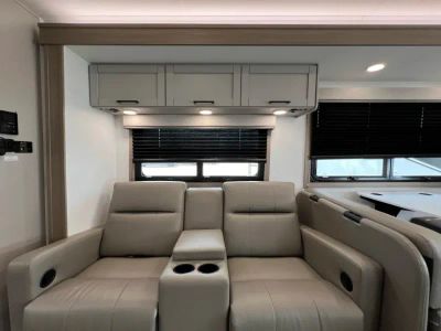 2027 Entegra ODYSSEY — photo 14 view