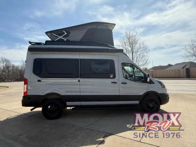 2026 Grand Design Lineage Series VT - Photo 9