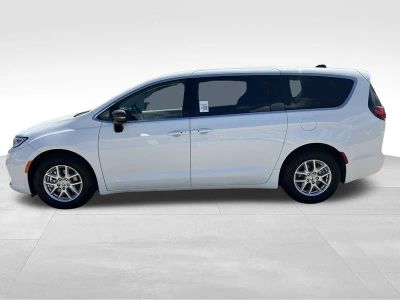 2023 Chrysler Pacifica — rear three-quarter view