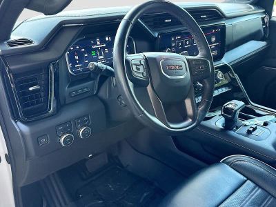 2024 GMC Sierra 1500 — photo 9 view
