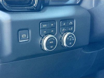 2024 GMC Sierra 1500 — photo 10 view