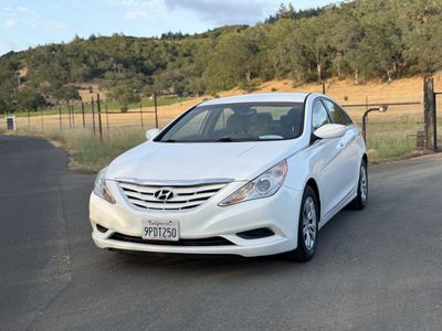 2012 Hyundai Sonata - Photo 2