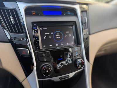 2012 Hyundai Sonata - Photo 18
