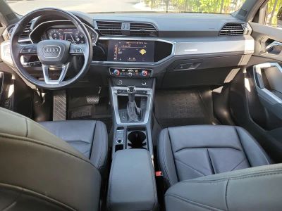 2022 Audi Q3 — photo 12 view