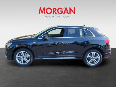 2022 Audi Q3 — photo 7 view
