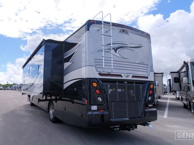 2017 Fleetwood Pace Arrow LXE - Photo 3