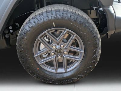 2026 Jeep Wrangler — photo 9 view