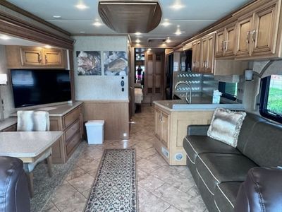 2016 Newmar Ventana LE - Photo 6