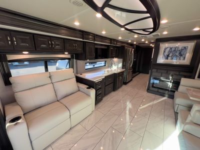 2026 Fleetwood DISCOVERY - Photo 11