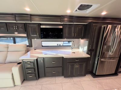 2026 Fleetwood DISCOVERY - Photo 12