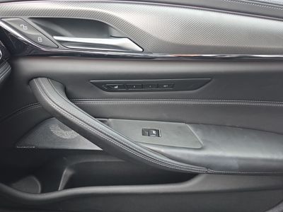 2021 BMW M5 — photo 21 view