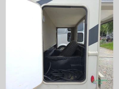 2017 Thor Chateau Sprinter — photo 10 view