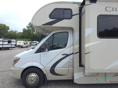 2017 Thor Chateau Sprinter — photo 15 view