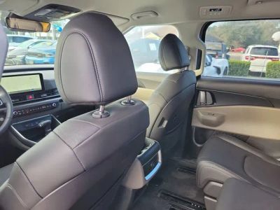 2026 Kia Carnival — photo 24 view