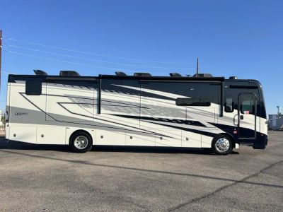 2027 Fleetwood DISCOVERY — photo 24 view
