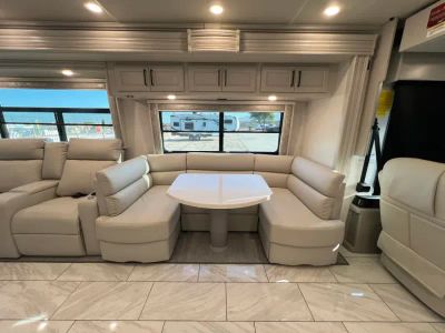 2027 Fleetwood DISCOVERY — photo 14 view