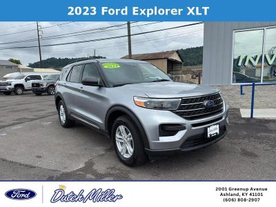 2023 Ford Explorer XLT in Iconic Silver Metallic — front three-quarter view