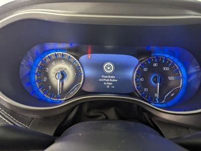 2026 Chrysler Pacifica — photo 12 view