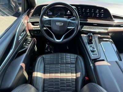 2022 Cadillac Escalade - Photo 15