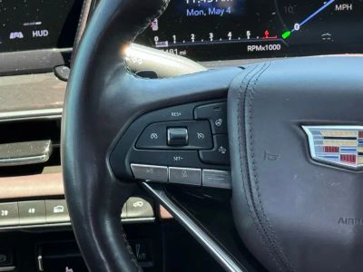 2022 Cadillac Escalade - Photo 25