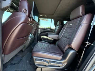 2022 Cadillac Escalade - Photo 34