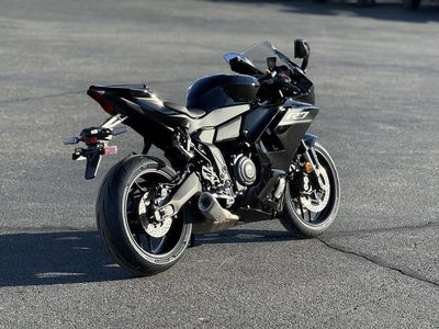 2026 Yamaha YZFR7TB - Photo 4