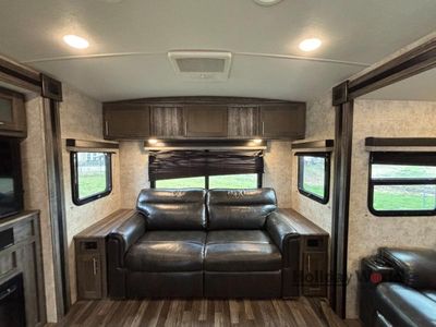 2019 Highland Ridge Silverstar Limited - Photo 8
