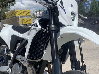 2025 Suzuki DR-Z4SM - Photo 9