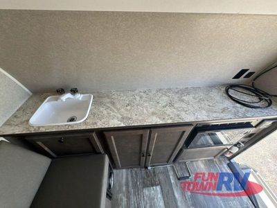 2023 Sunset Park RV SunRay - Photo 11