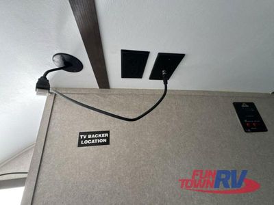2023 Sunset Park RV SunRay - Photo 16