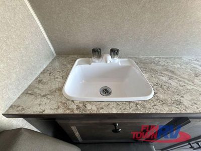 2023 Sunset Park RV SunRay - Photo 12
