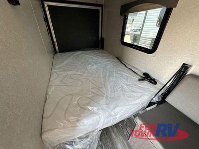 2023 Sunset Park RV SunRay - Photo 15