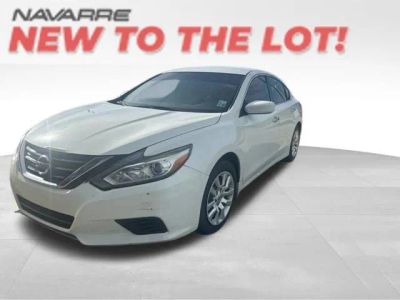 2018 Nissan Altima 2.5 S in White — front three-quarter view