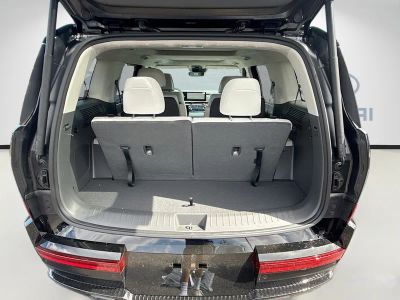 2026 Hyundai SANTA FE HYBRID — photo 19 view