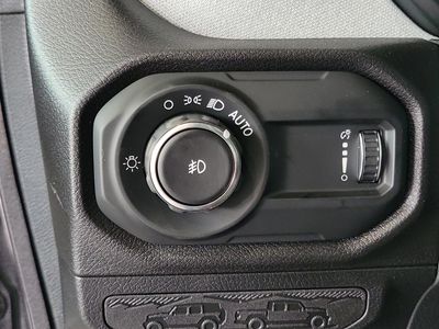 2026 Jeep Wrangler - Photo 21
