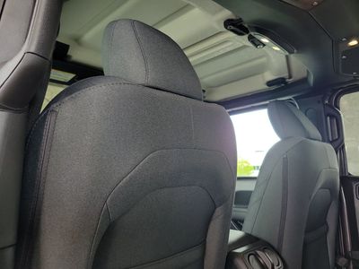 2026 Jeep Wrangler - Photo 10