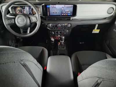 2026 Jeep Wrangler - Photo 11