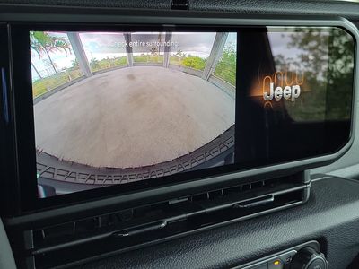 2026 Jeep Wrangler - Photo 38