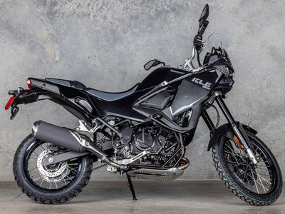 2026 Kawasaki KLE500 ABS - Photo 2