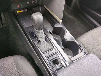 2025 Toyota Camry - Photo 13