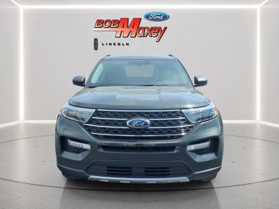 2023 Ford Explorer — side profile view