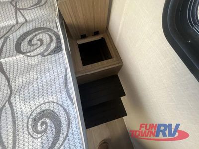 2025 Forest River RV Wildwood - Photo 43