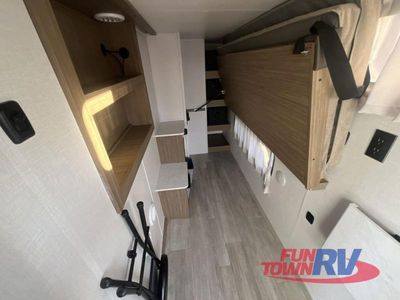 2025 Forest River RV Wildwood - Photo 39