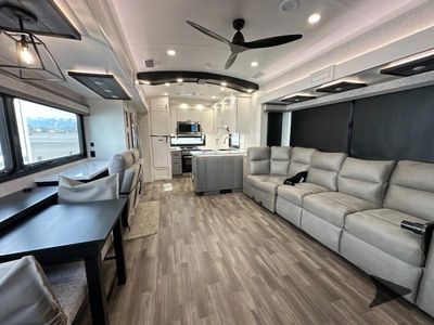 2025 Jayco North Point - Photo 5