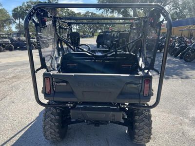 2025 Honda Pioneer 1000-5 Deluxe - Photo 3