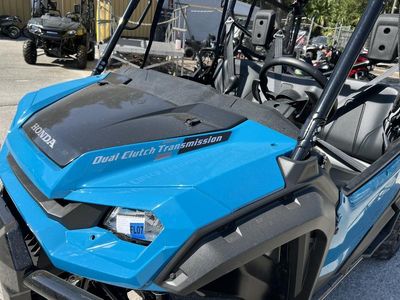 2025 Honda Pioneer 1000-5 Deluxe - Photo 8